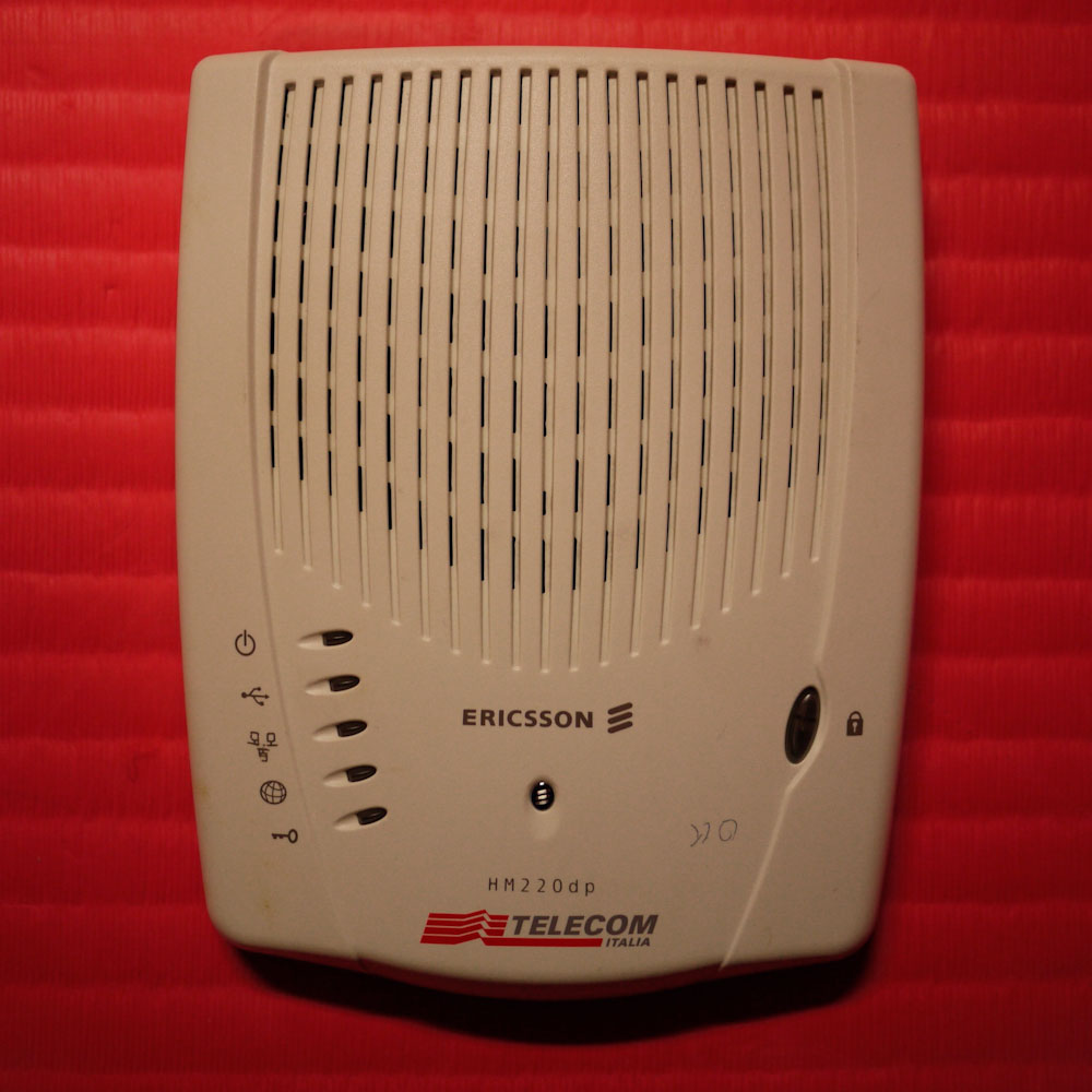 Ericsson HM220dp ADSL modem router